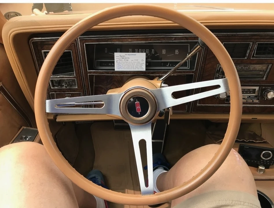 1978 Oldsmobile Custom Cruiser - Image 10 of 20