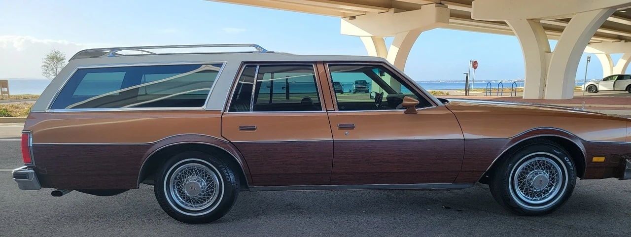 1978 Oldsmobile Custom Cruiser - Image 7 of 20