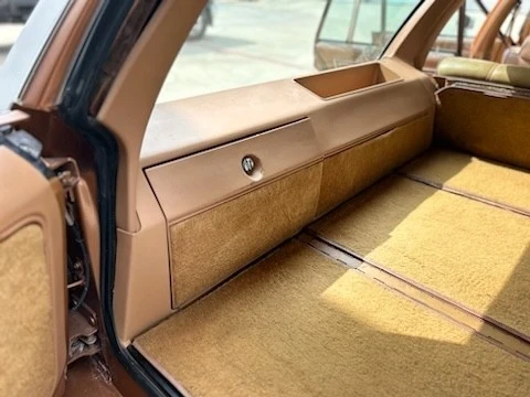 1978 Oldsmobile Custom Cruiser - Image 12 of 20