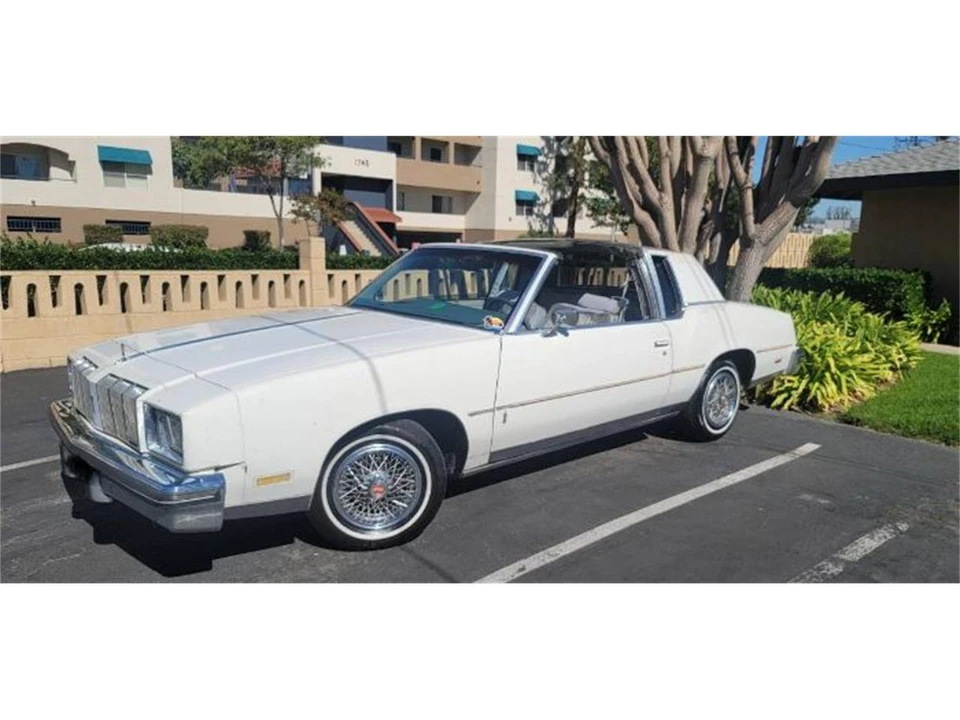 1978 Oldsmobile Cutlass 5th Gen - Image 3 of 23