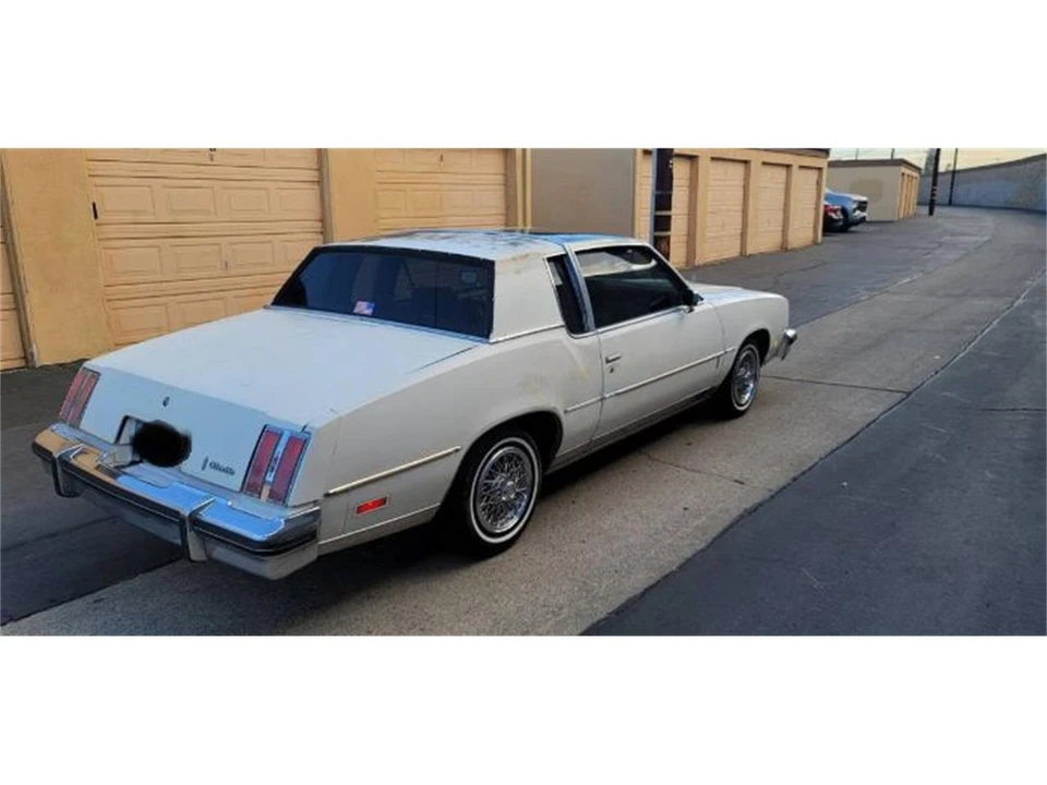 1978 Oldsmobile Cutlass 5th Gen - Image 6 of 23