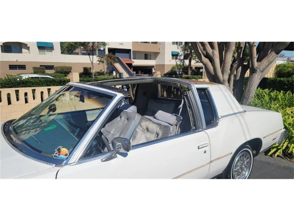 1978 Oldsmobile Cutlass 5th Gen - Image 11 of 23