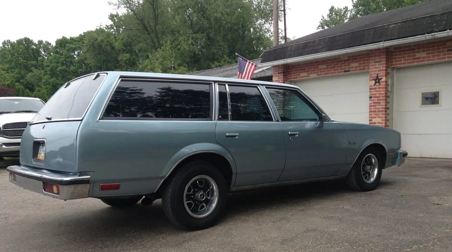 1978 Oldsmobile Custom Cruiser - Image 4 of 8