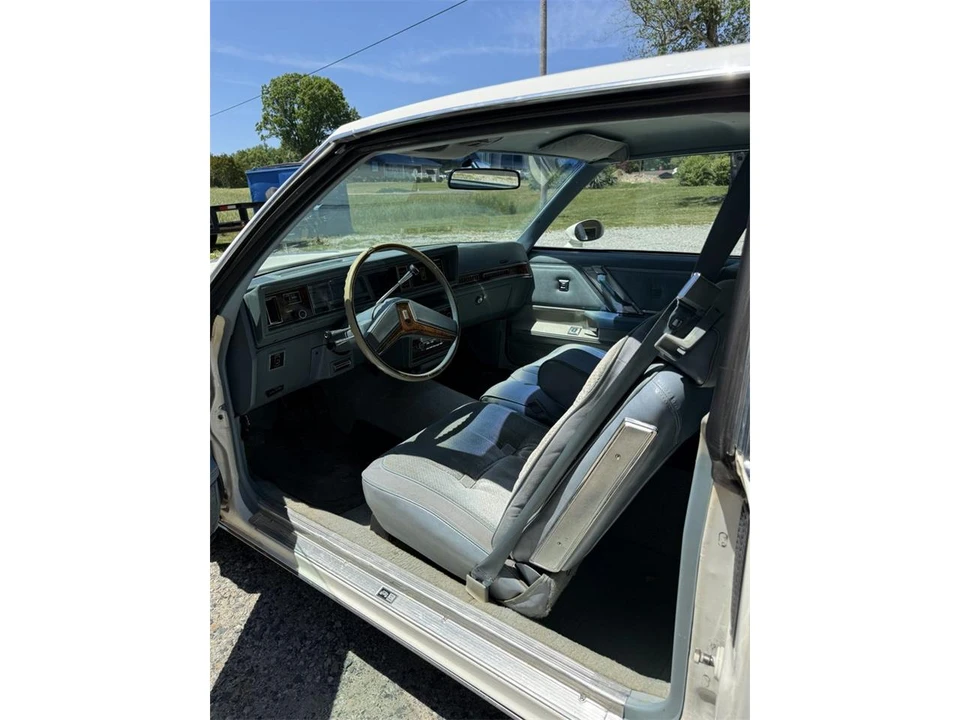 1978 Oldsmobile Cutlass Supreme - Image 5 of 11