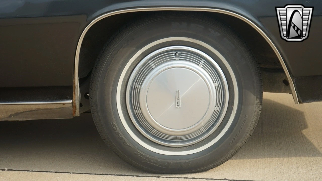 1978 Oldsmobile Toronado - Image 11 of 12
