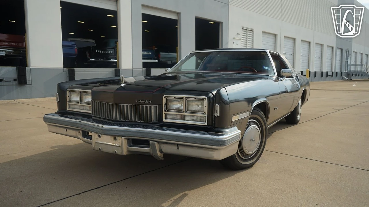 1978 Oldsmobile Toronado - Image 4 of 12