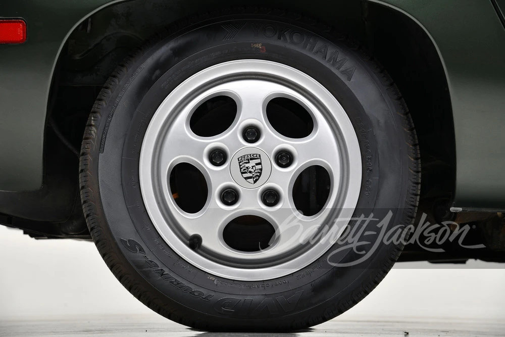 1978 Porsche 928 - Image 16 of 31