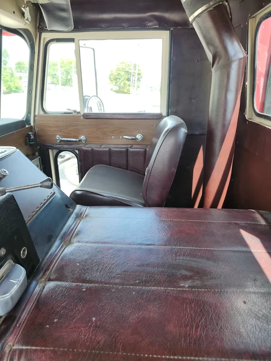 1978 Peterbilt - Image 16 of 16