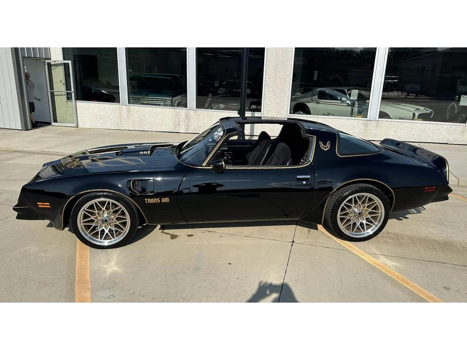 1978 Pontiac Firebird 2nd Gen - Image 11 of 31