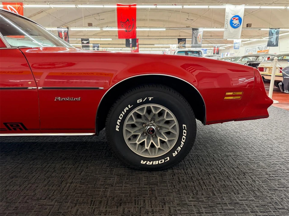 1978 Pontiac Firebird 2nd Gen - Image 24 of 31