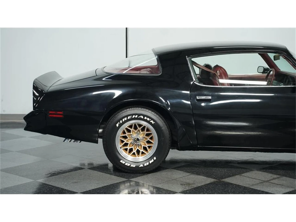 1978 Pontiac Firebird 2nd Gen - Image 25 of 31