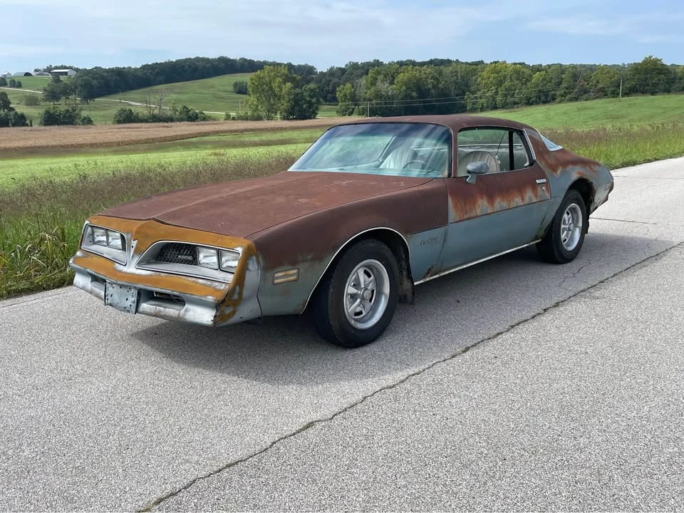 1978 Pontiac Firebird 2nd Gen - Image 2 of 8