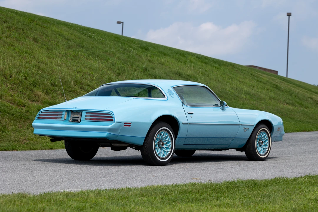1978 Pontiac Firebird Esprit 2nd Gen - Image 14 of 31