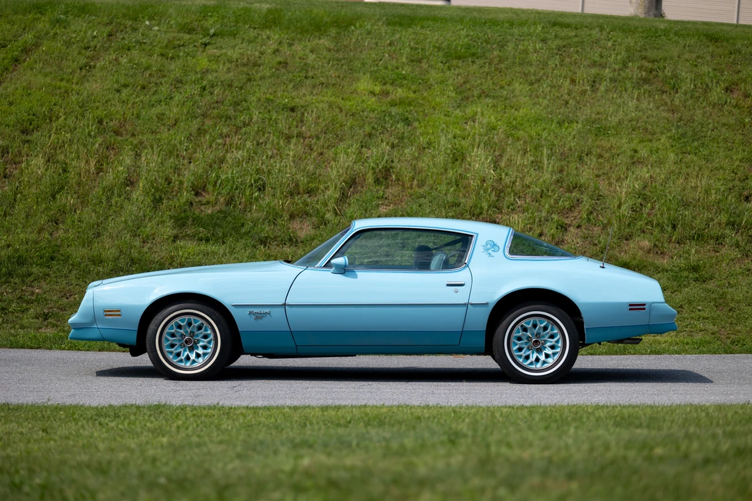 1978 Pontiac Firebird Esprit 2nd Gen - Image 8 of 31
