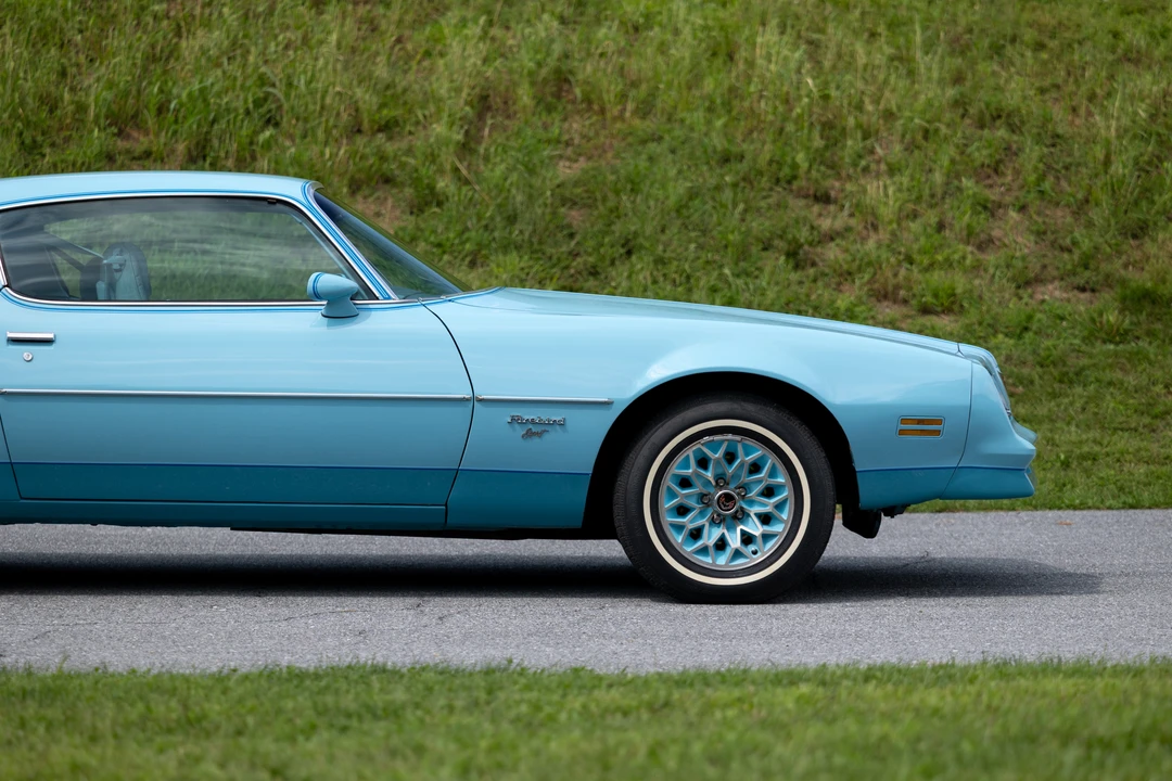 1978 Pontiac Firebird Esprit 2nd Gen - Image 17 of 31