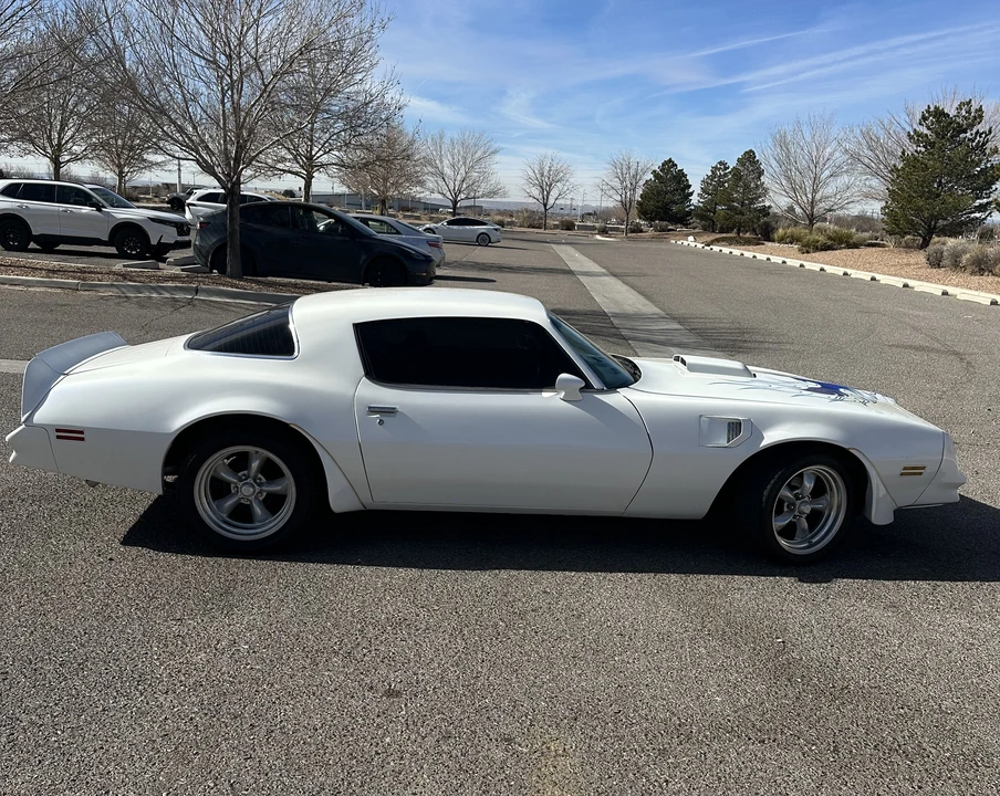 1978 Pontiac Firebird Esprit 2nd Gen - Image 16 of 31