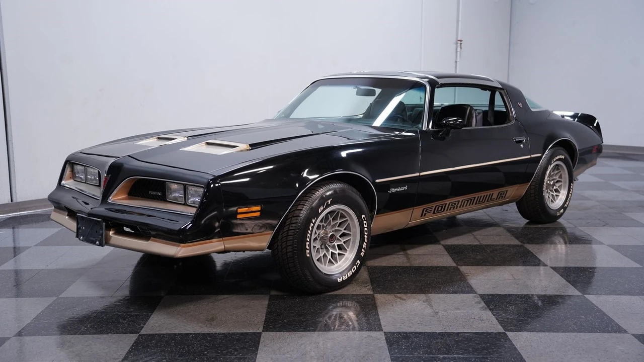 1978 Pontiac Firebird 2nd Gen - Image 7 of 12