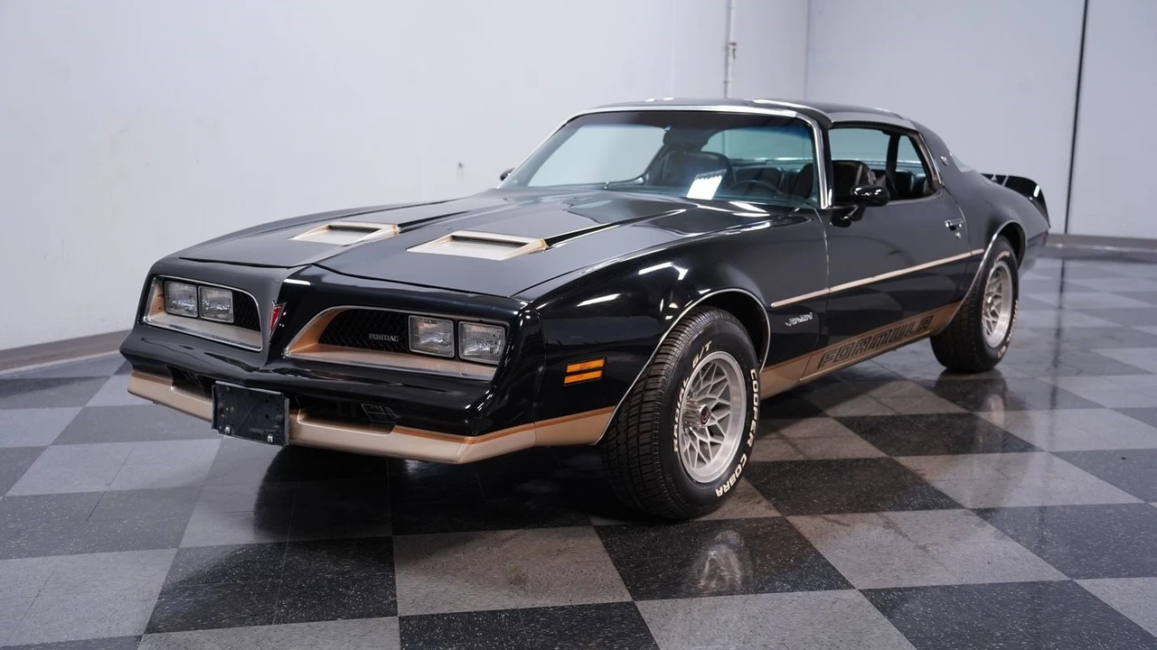 1978 Pontiac Firebird 2nd Gen - Image 6 of 12