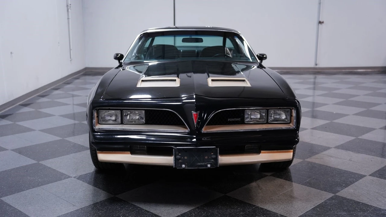 1978 Pontiac Firebird 2nd Gen - Image 16 of 21