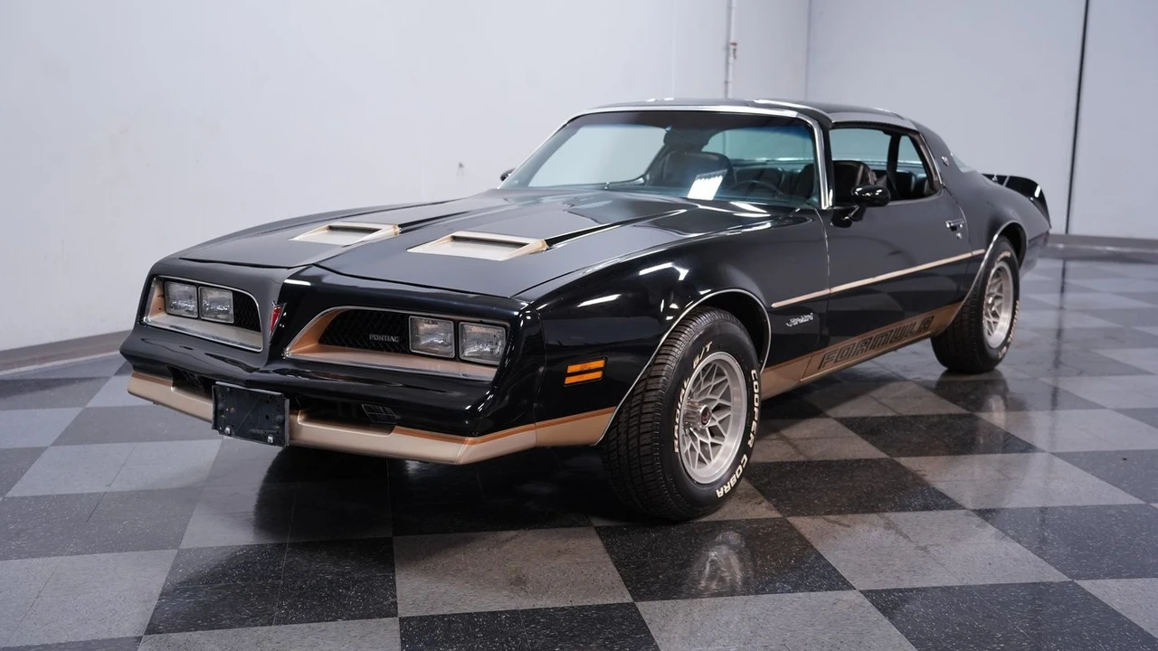 1978 Pontiac Firebird 2nd Gen - Image 5 of 12