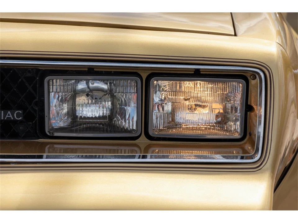 1978 Pontiac Firebird Trans Am 2nd Gen - Image 17 of 31