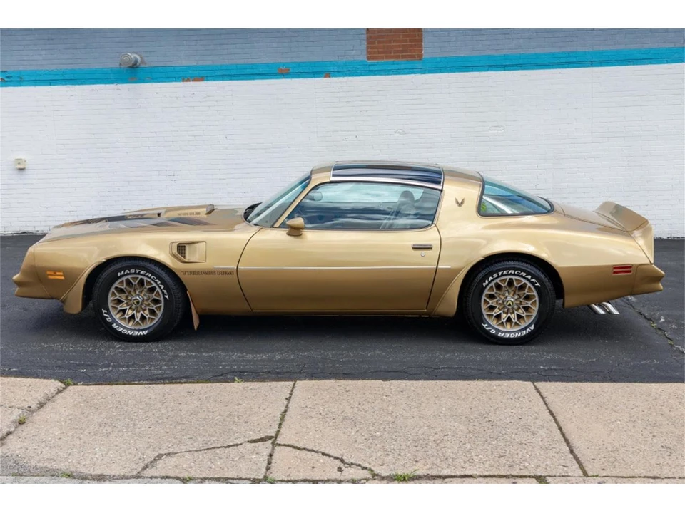 1978 Pontiac Firebird Trans Am 2nd Gen - Image 10 of 31