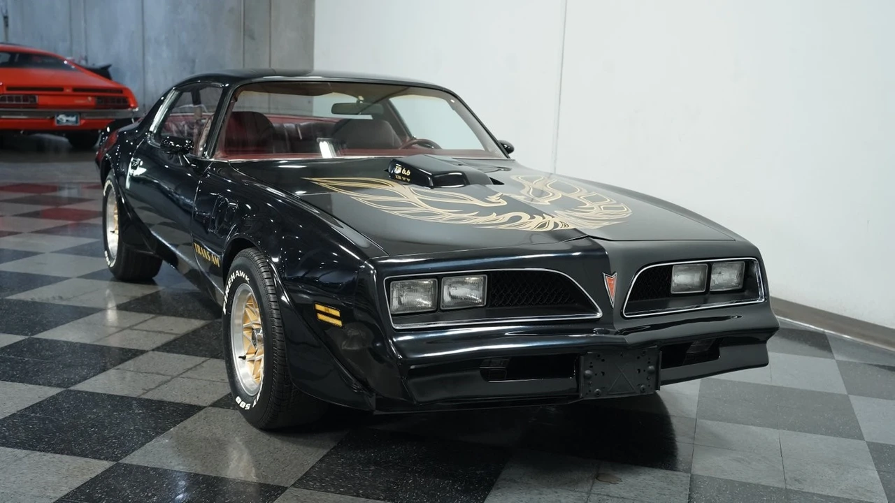 1978 Pontiac Firebird Trans Am 2nd Gen - Image 15 of 21