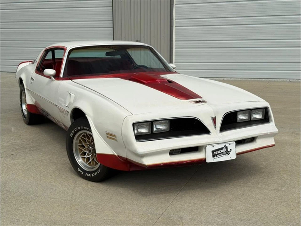 1978 Pontiac Firebird Trans Am 2nd Gen - Image 2 of 31