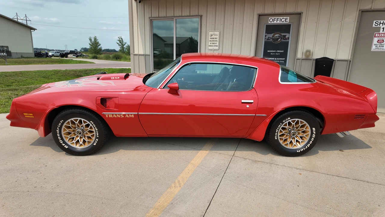 1978 Pontiac Firebird Trans Am 2nd Gen - Image 7 of 31