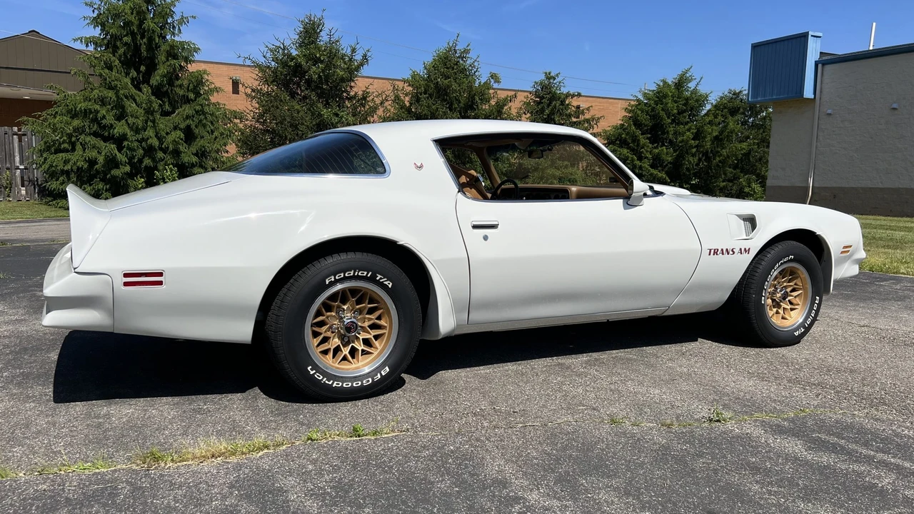 1978 Pontiac Firebird Trans Am 2nd Gen - Image 27 of 31