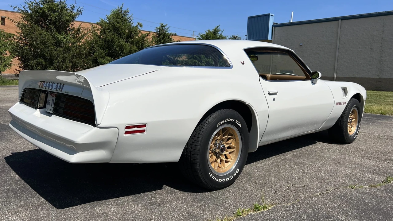 1978 Pontiac Firebird Trans Am 2nd Gen - Image 25 of 31