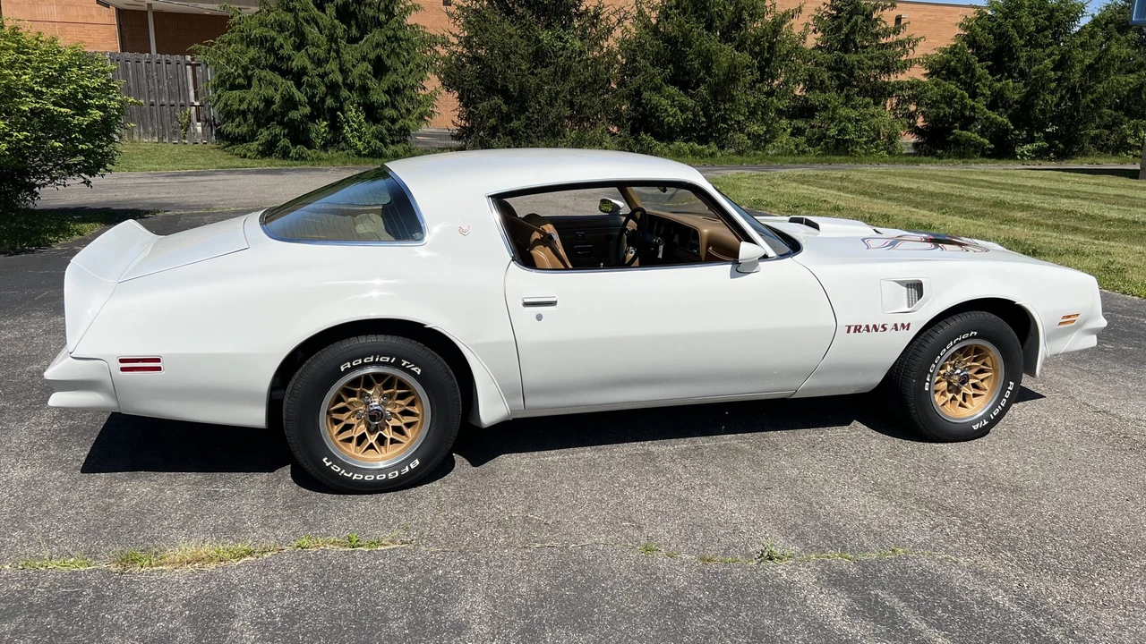 1978 Pontiac Firebird Trans Am 2nd Gen - Image 28 of 31