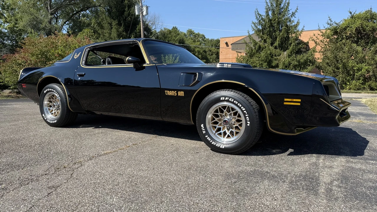 1978 Pontiac Firebird Trans Am 2nd Gen - Image 10 of 31