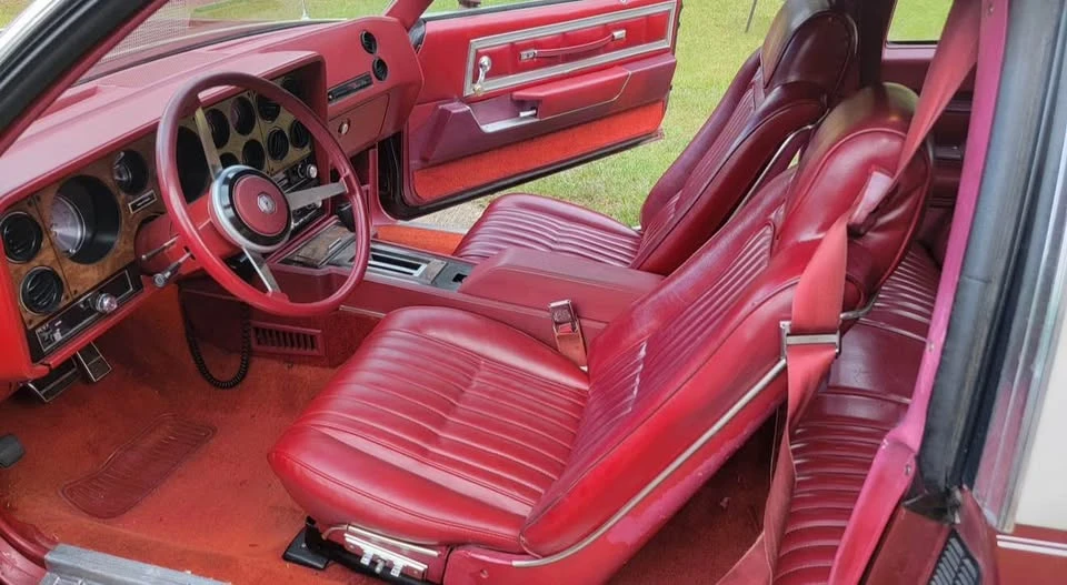 1978 Pontiac Grand Prix 3rd+ Gen - Image 2 of 8