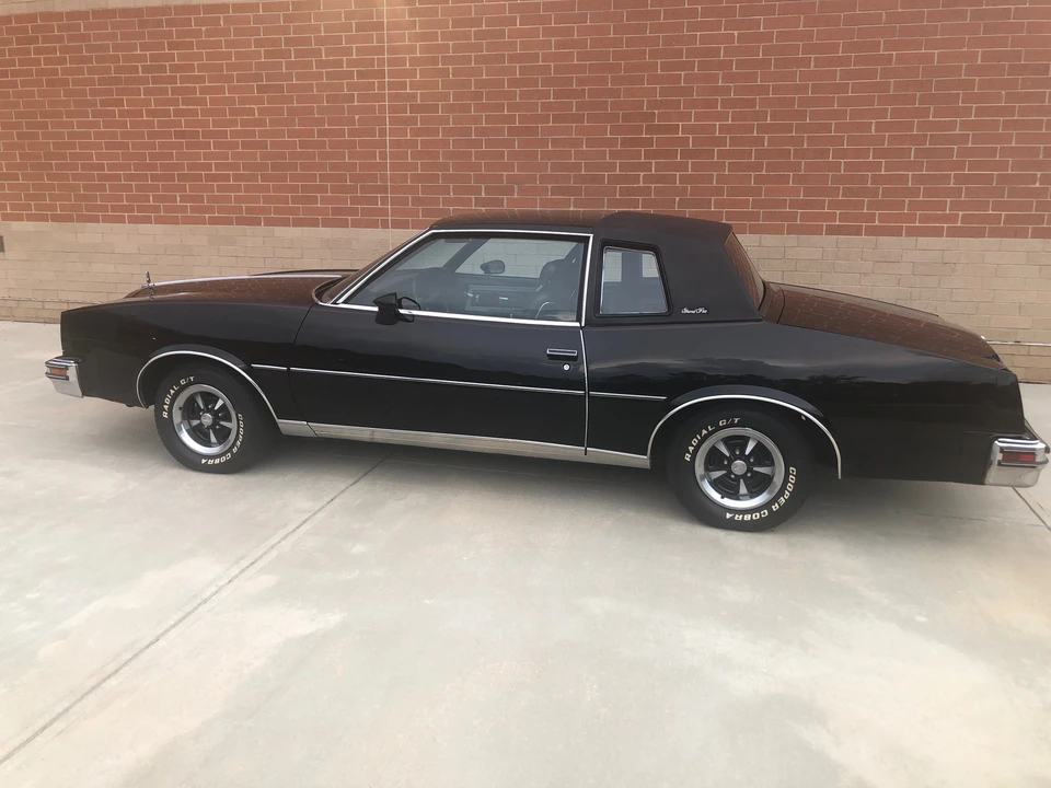1978 Pontiac Grand Prix 3rd+ Gen - Image 9 of 31