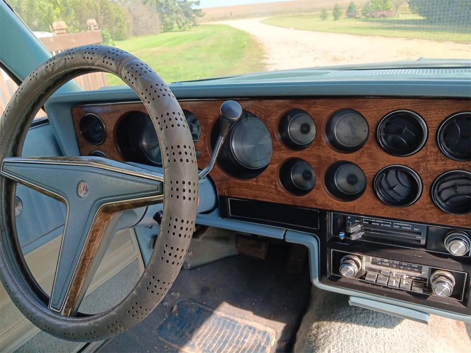 1978 Pontiac LeMans 4th+ Gen - Image 6 of 10