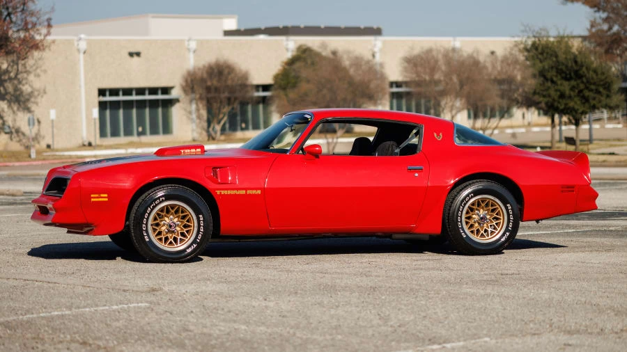 1978 Pontiac Firebird Trans Am 2nd Gen - Image 2 of 12