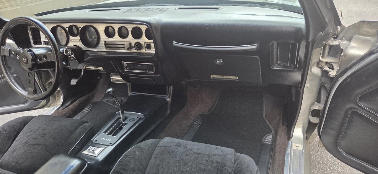 1978 Pontiac Firebird Trans Am 2nd Gen - Image 27 of 31