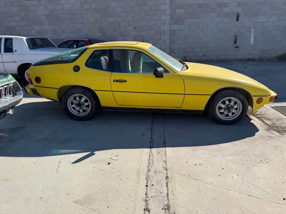 1978 Porsche 924 - Image 2 of 8
