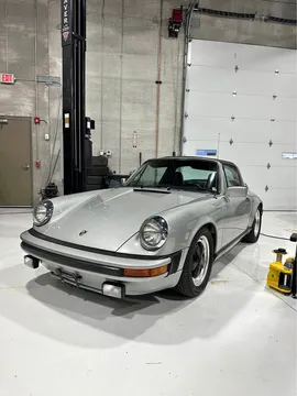 1978 Porsche 911 Carrera 2 Targa 2D