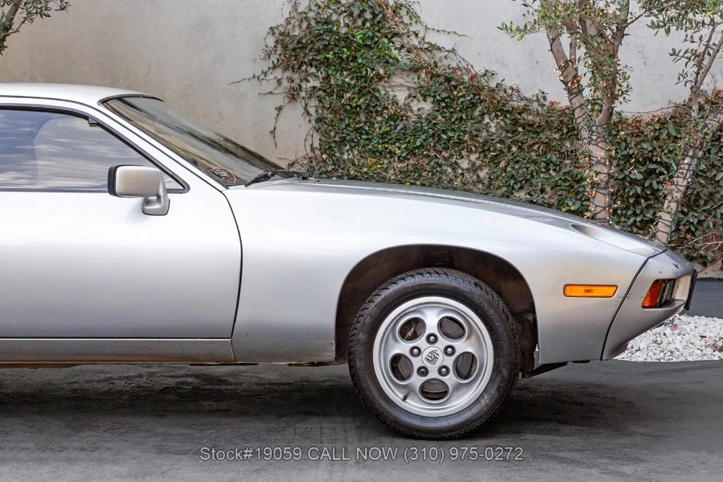 1978 Porsche 928 - Image 10 of 12