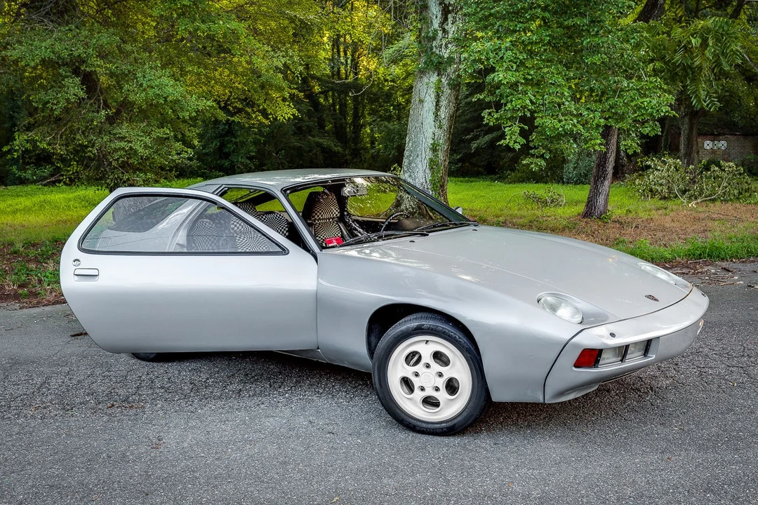 1978 Porsche 928 - Image 3 of 31