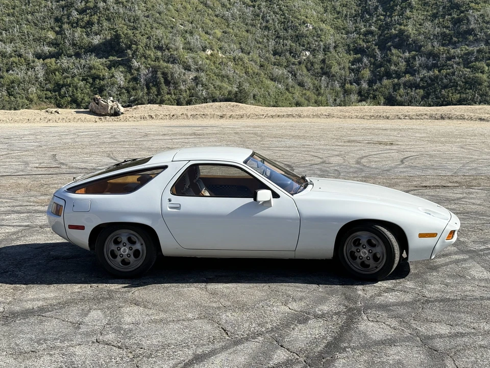 1978 Porsche 928 - Image 10 of 31