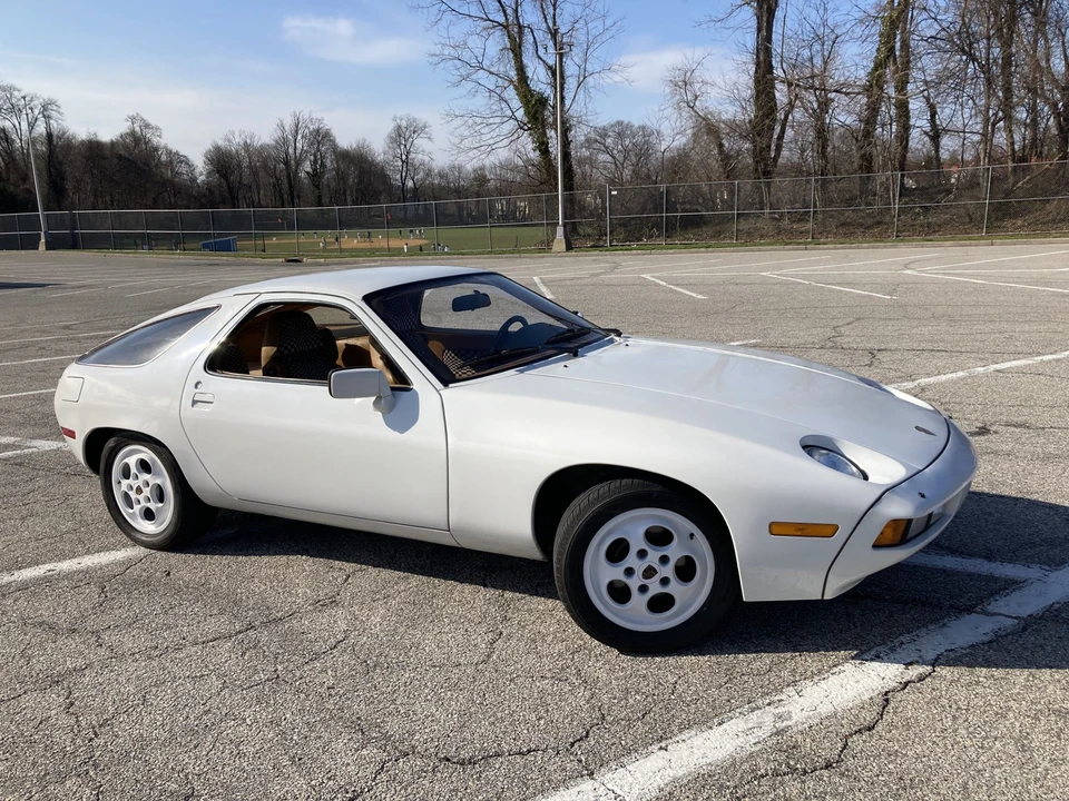 1978 Porsche 928 - Image 3 of 31