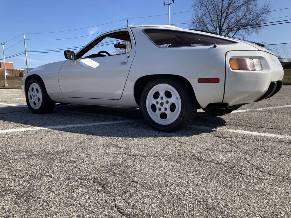 1978 Porsche 928 - Image 11 of 31