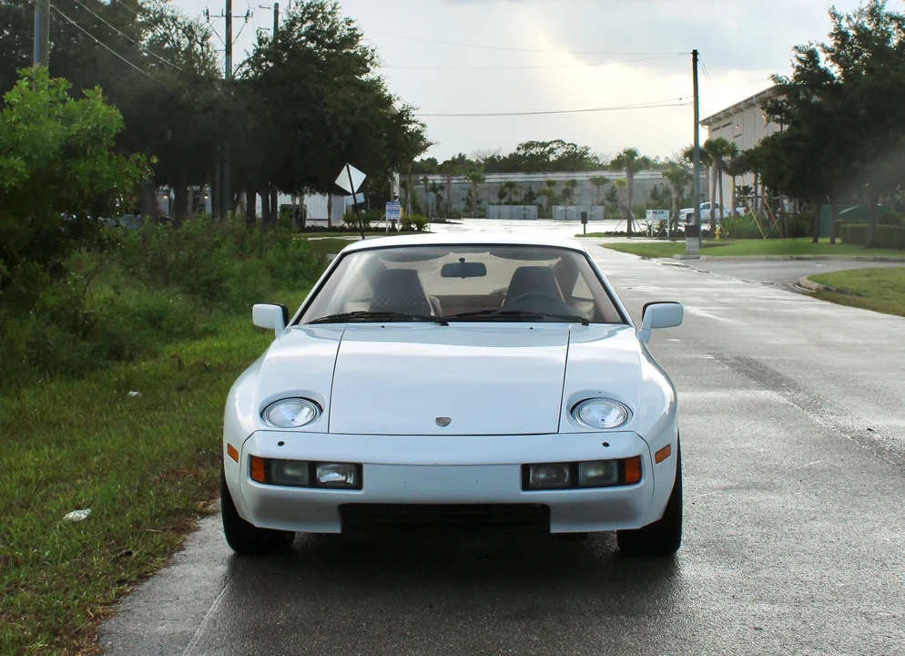 1978 Porsche 928 - Image 2 of 31