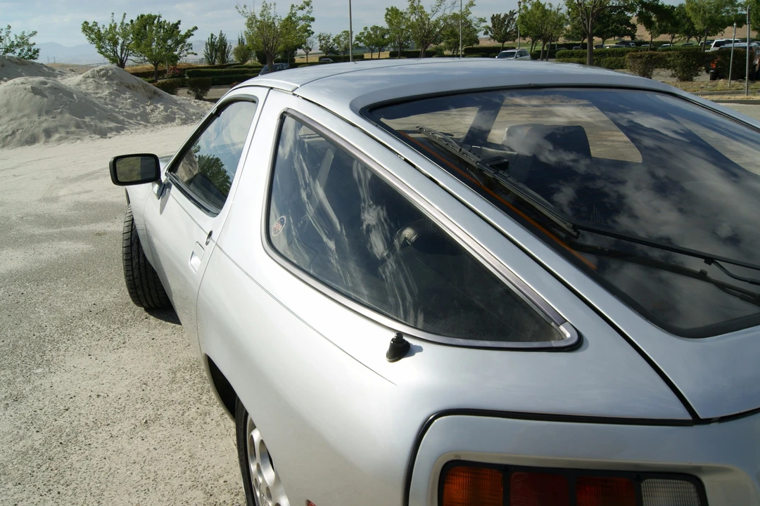 1978 Porsche 928 - Image 4 of 31