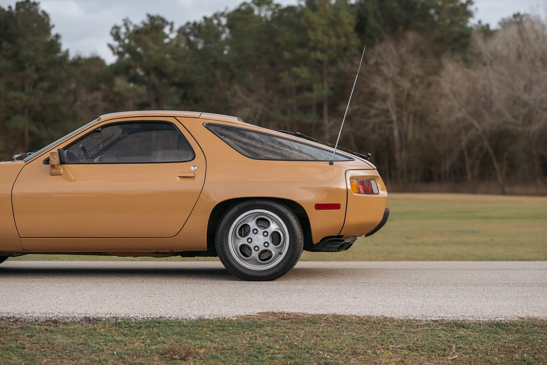 1978 Porsche 928 - Image 15 of 31