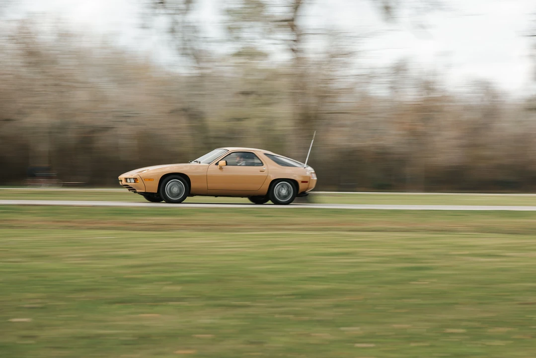 1978 Porsche 928 - Image 4 of 31