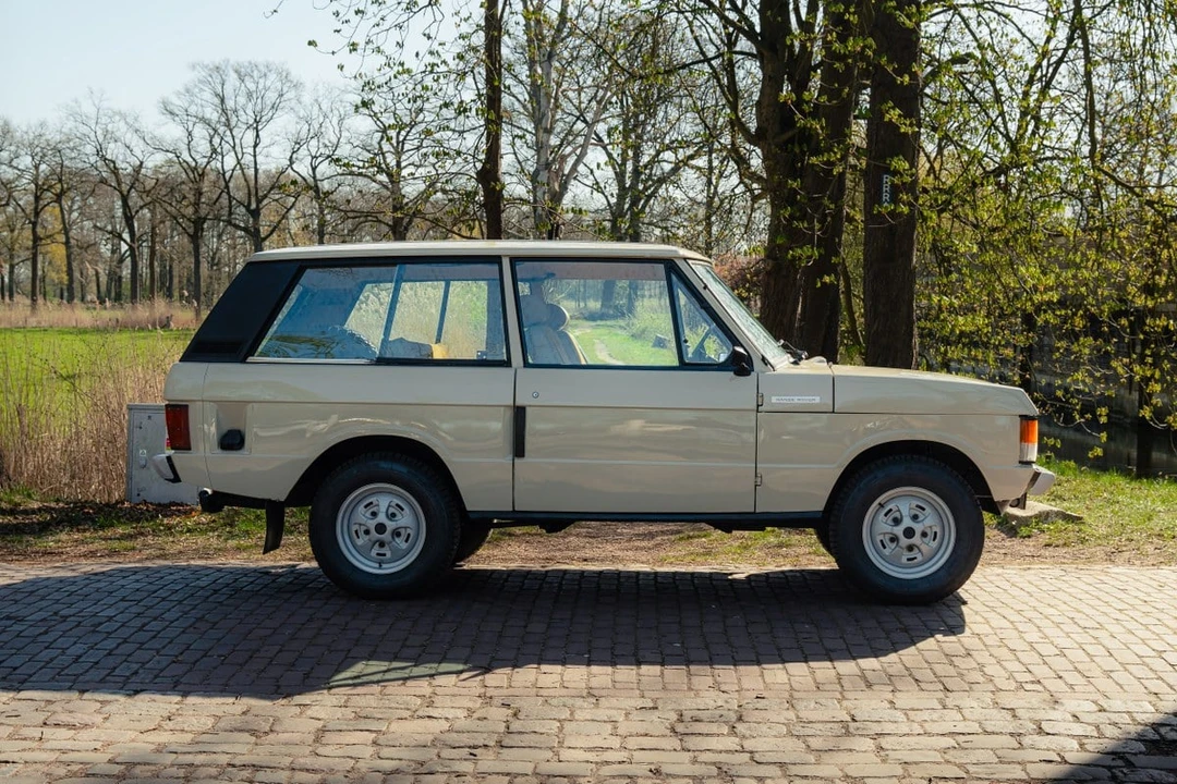 1978 Land Rover Range Rover Classic - Image 9 of 30
